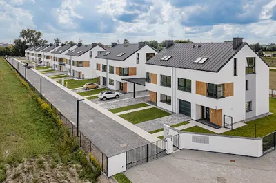 Poldom Sp. z o.o. Budowa domu - Kompleksowa budowa domów jednorodzinnych pod klucz - firma budowlana